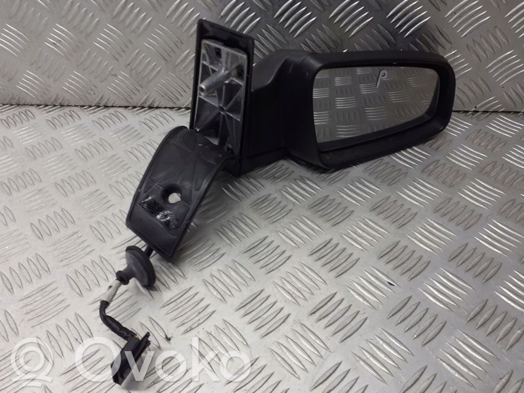 Opel Zafira B Rétroviseur électrique de porte avant