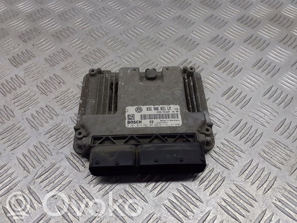Seat Leon (1P) Engine control unit/module 