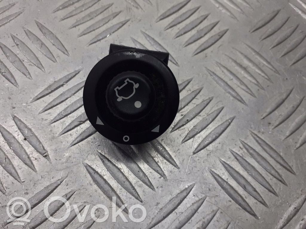 Ford Fusion Wing mirror switch 