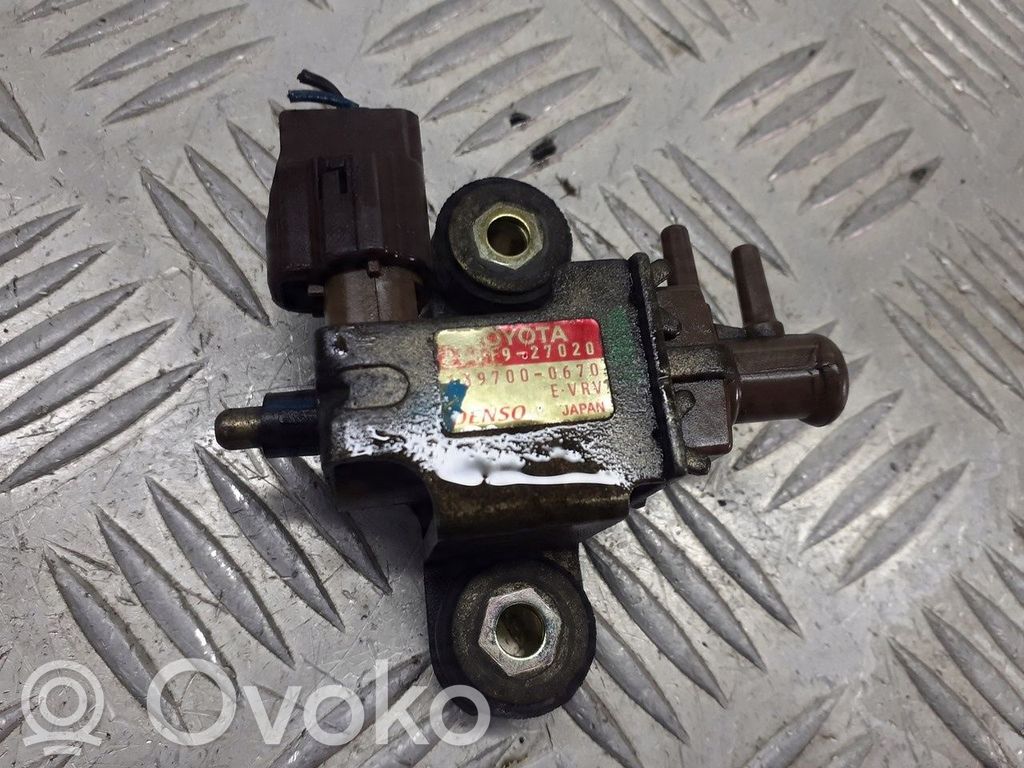Toyota Corolla E120 E130 Zawór podciśnienia / Elektrozawór turbiny 