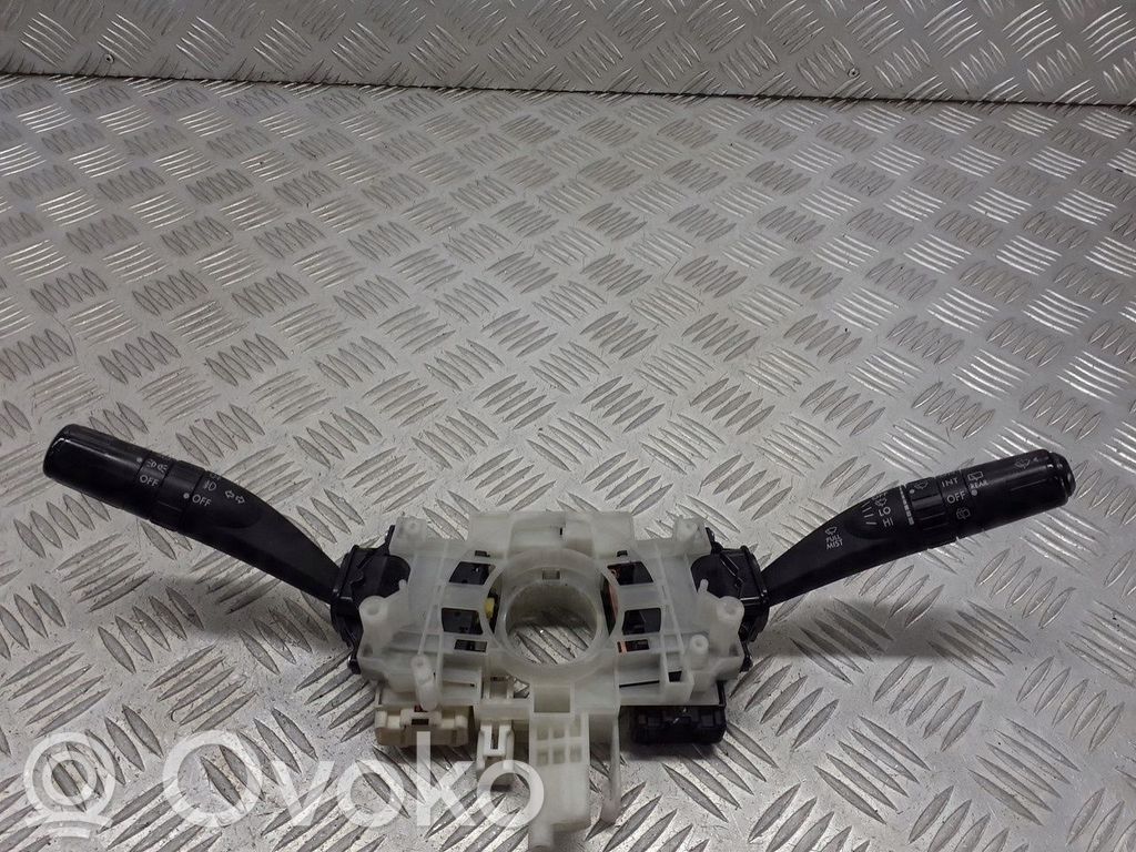 Subaru Legacy Commodo, commande essuie-glace/phare 