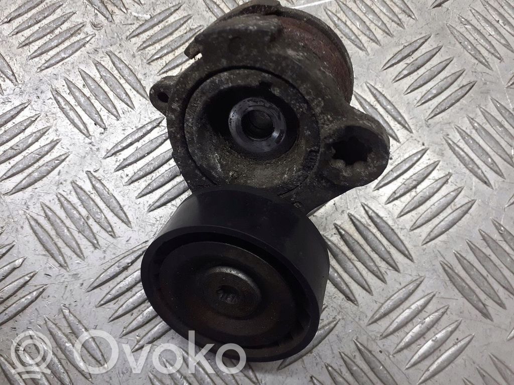 Chevrolet Epica Polea tensora de la correa del alternador 