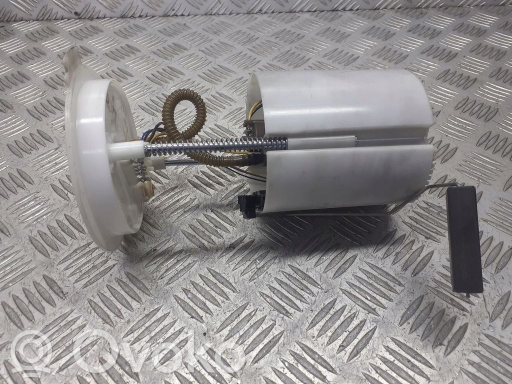 Skoda Octavia Mk2 (1Z) Pompa carburante immersa
