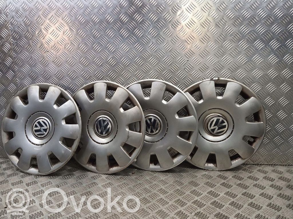 Volkswagen Golf Plus Ornament central jantă R15 