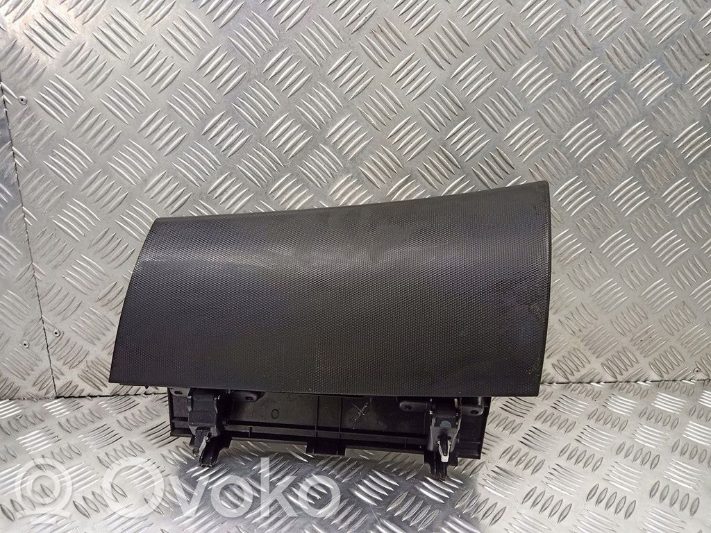 Handschuhfach   8042A01670