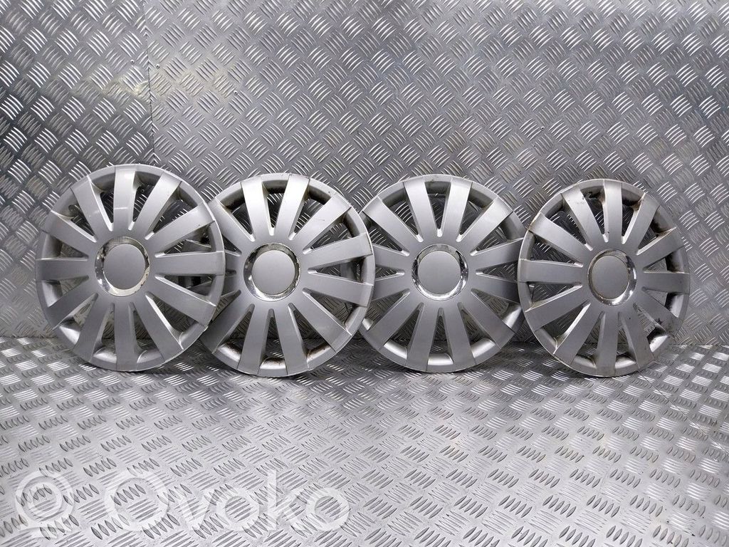 Opel Astra G Ornament central jantă R15 