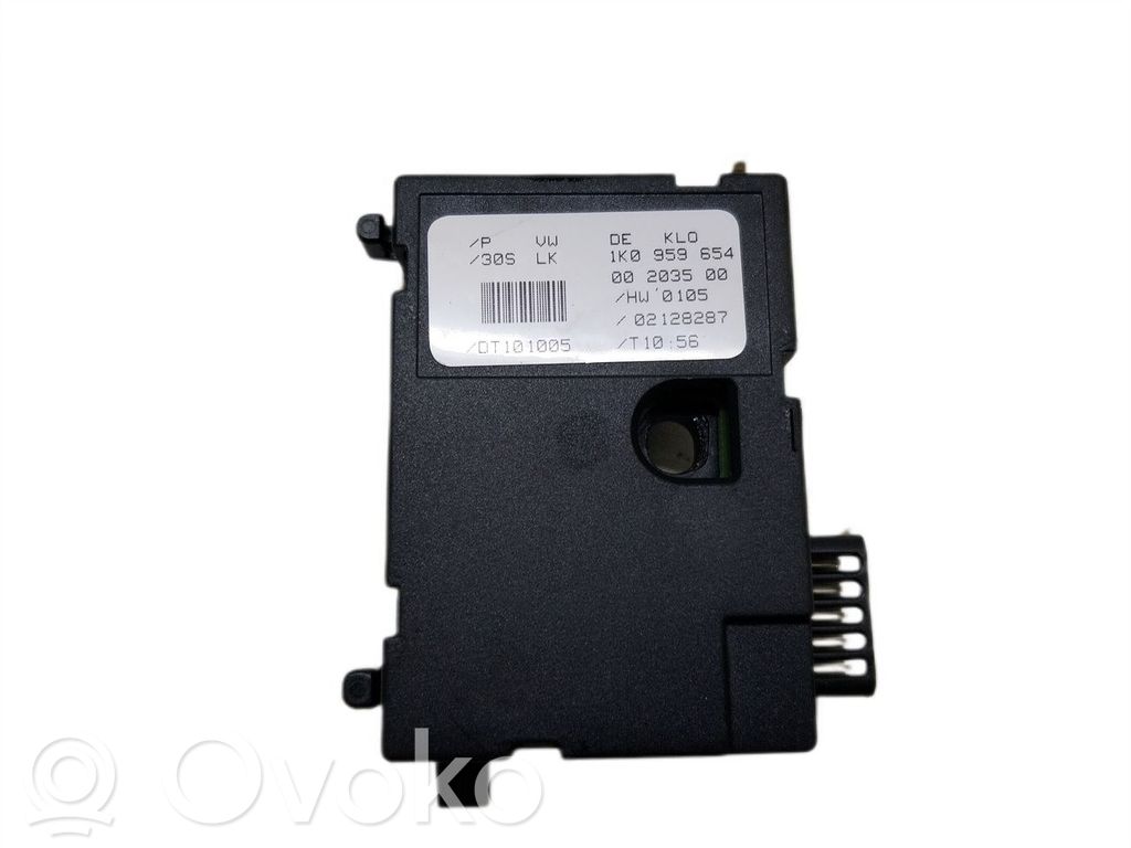 Volkswagen Golf V Steering angle sensor 