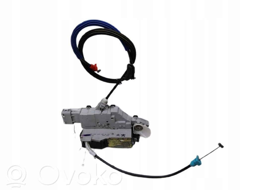 Peugeot 407 Zamek drzwi przednich 