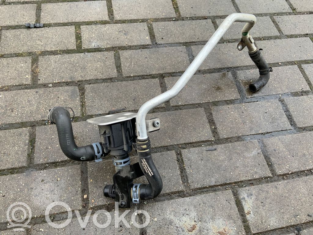 Audi A6 S6 C7 4G Pompa cyrkulacji / obiegu wody 