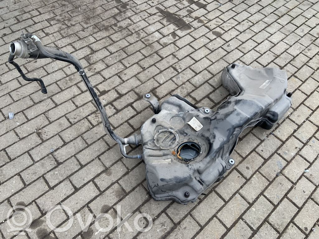 Audi A4 S4 B9 Zbiornik paliwa 