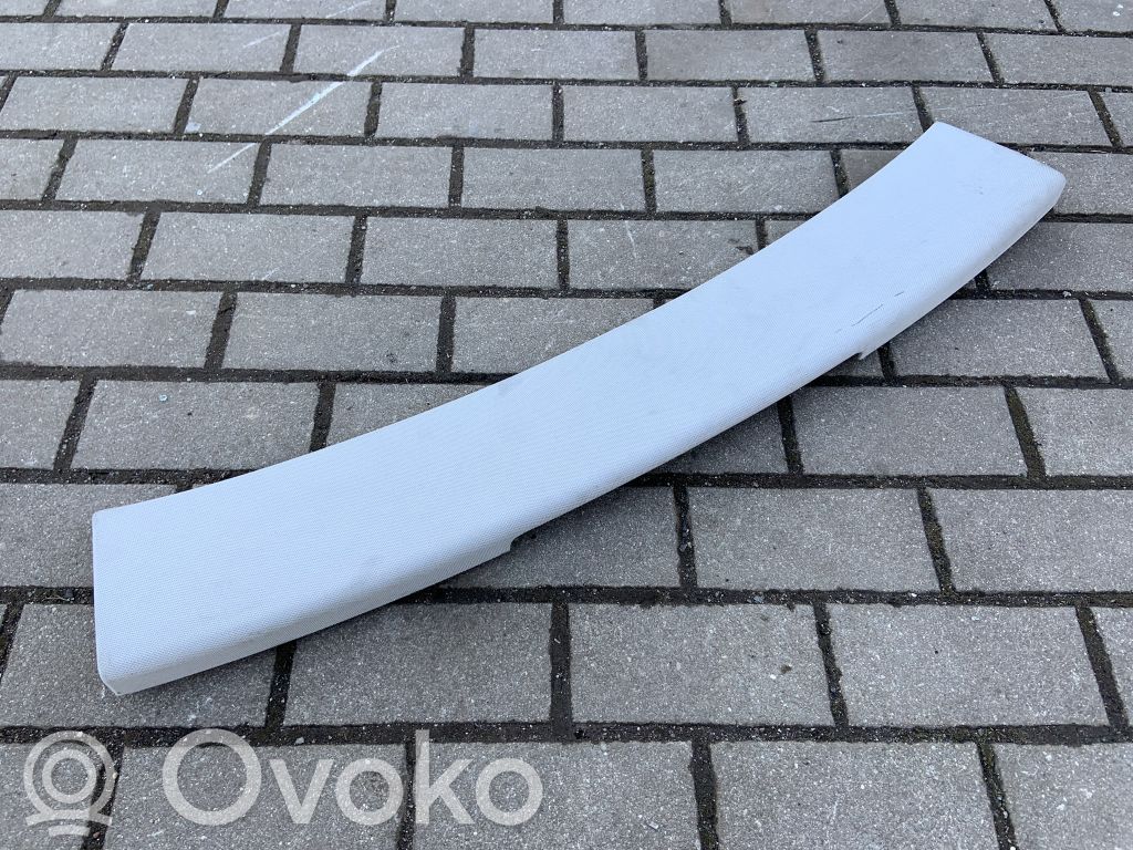 Audi A8 S8 D4 4H Osłona / Listwa podsufitki bagażnika 
