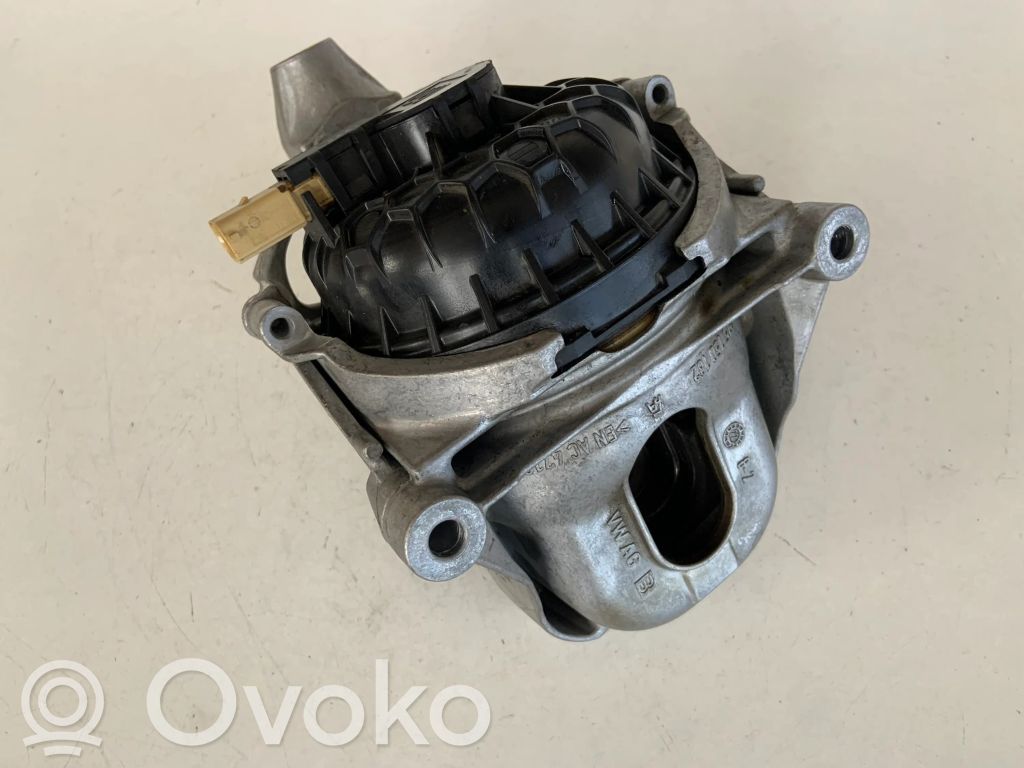 Audi Q7 4M Suport tampon motor 
