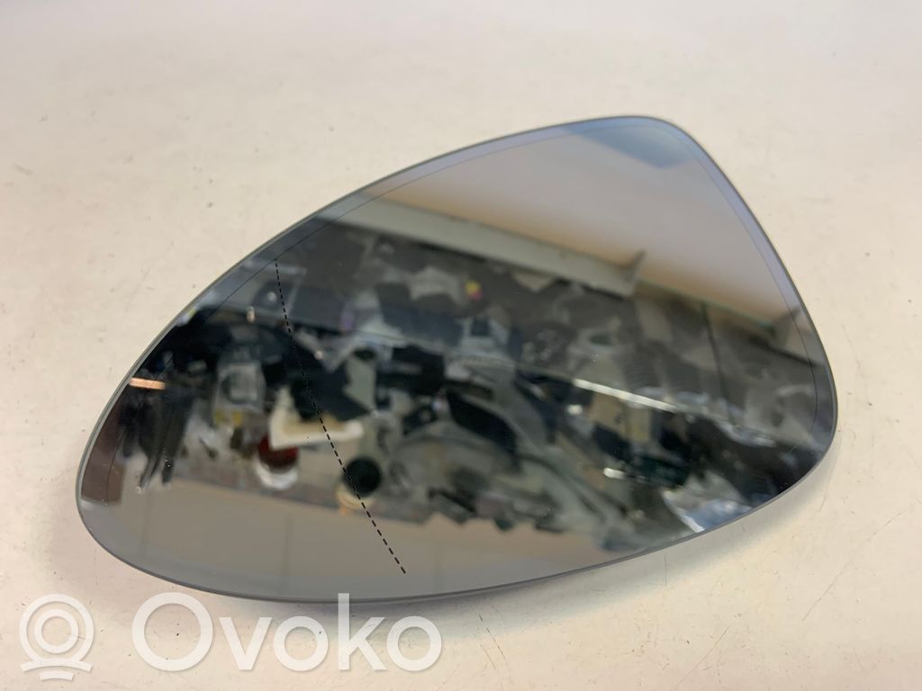 Porsche Cayenne (92A) Spoguļa stikls 