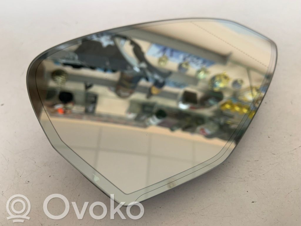 Audi A4 S4 B9 Wkład lusterka drzwi przednich 