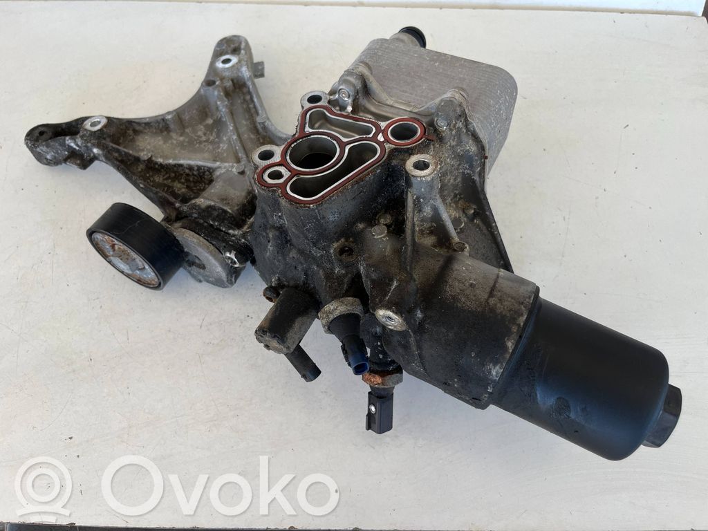 Audi Q5 SQ5 FY Mocowanie / uchwyt filtra oleju 