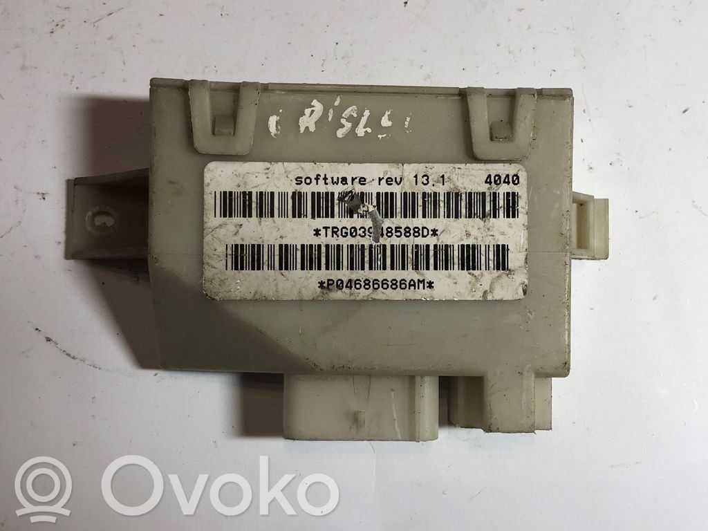 Unité de commande module de porte   P04686686AM,TRG03948588D