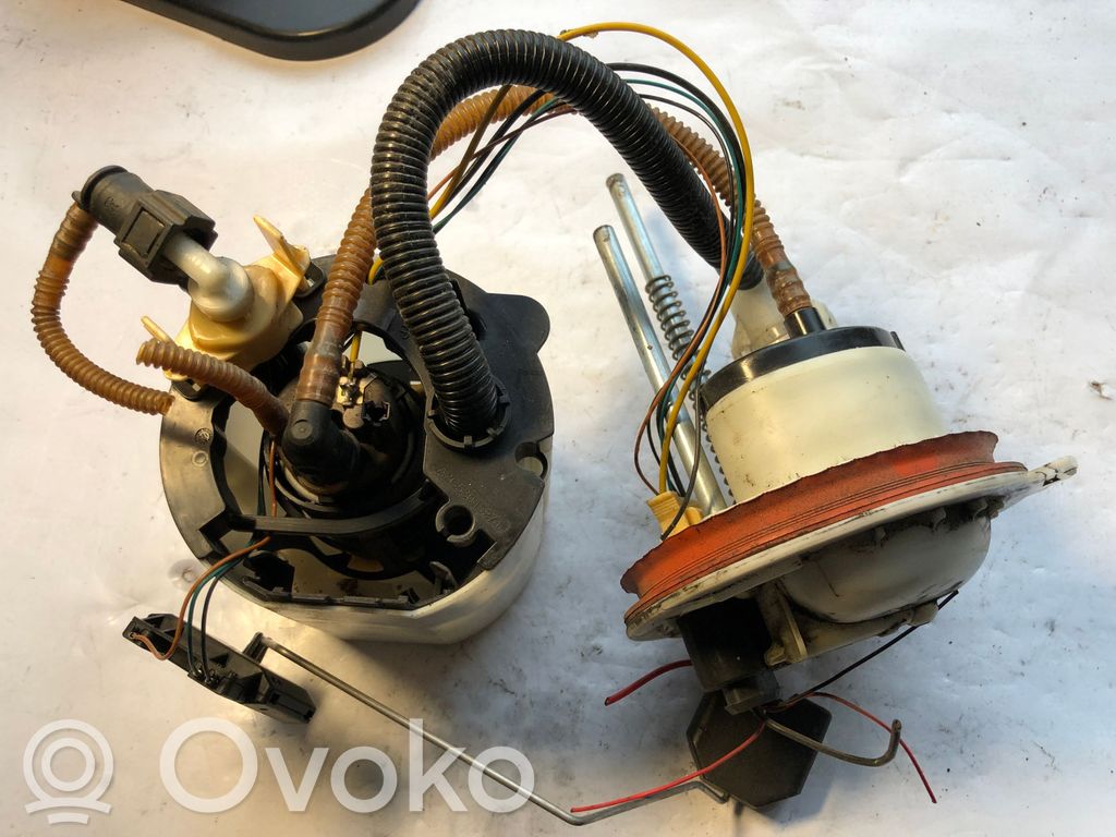 Volkswagen PASSAT B6 Pompa carburante immersa 
