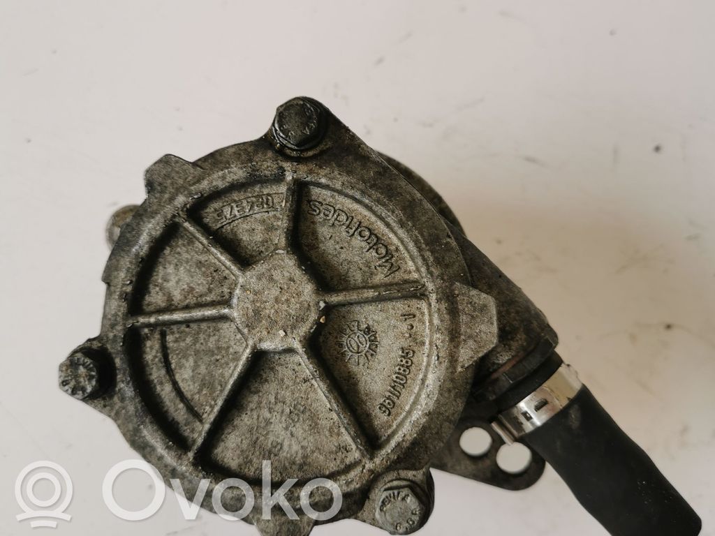 BMW 3 E46 Vacuum pump 
