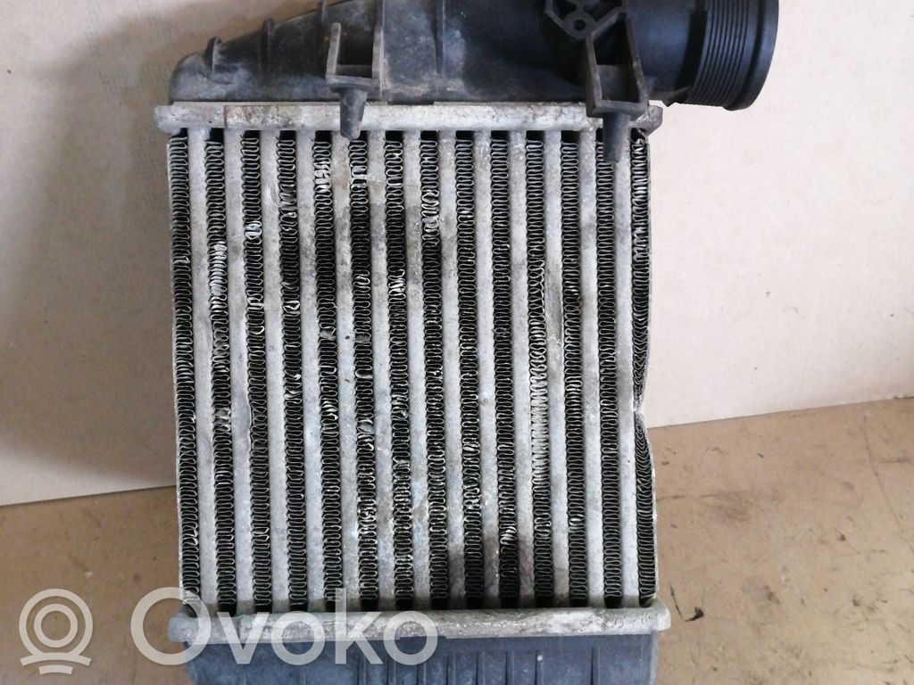 Audi A6 S6 C6 4F Radiatore intercooler 