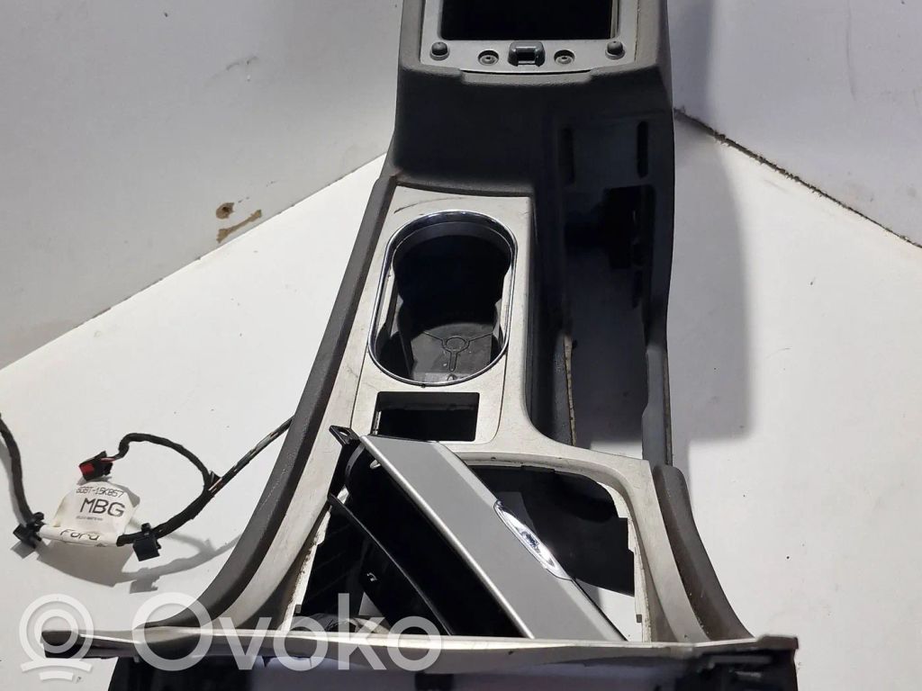 Ford Mondeo MK IV Console centrale 