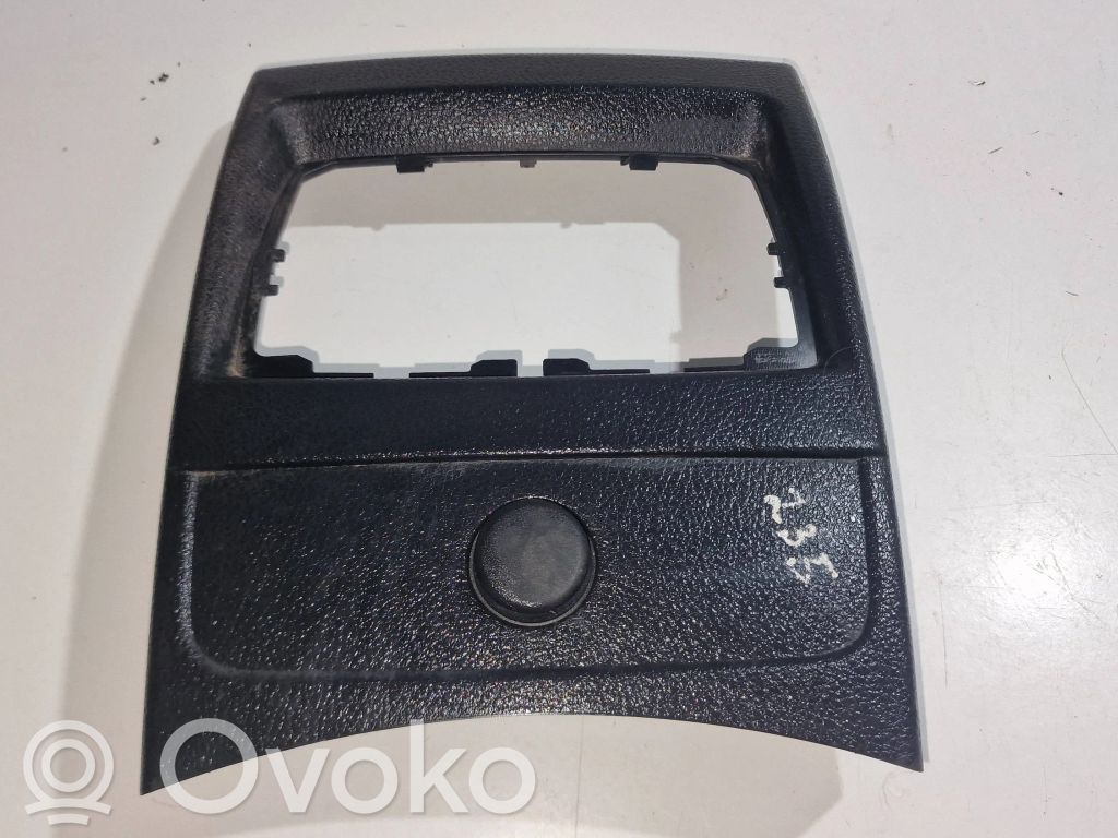 BMW 1 F20 F21 Altri elementi della console centrale (tunnel) 