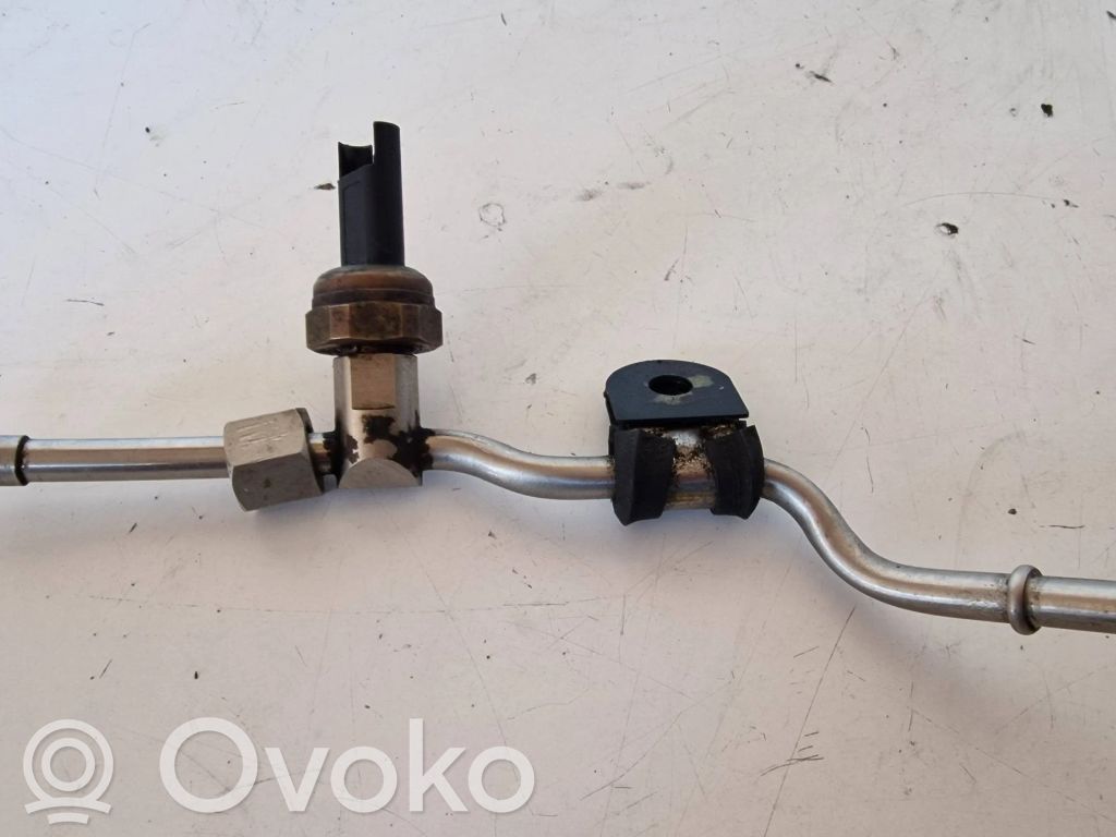 BMW 3 E90 E91 Senzor presiune combustibil 