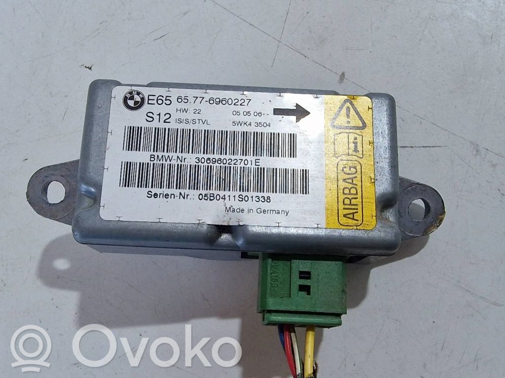 Airbagsensor Crashsensor Drucksensor   65776960227,30696022701E,05B0411S01338