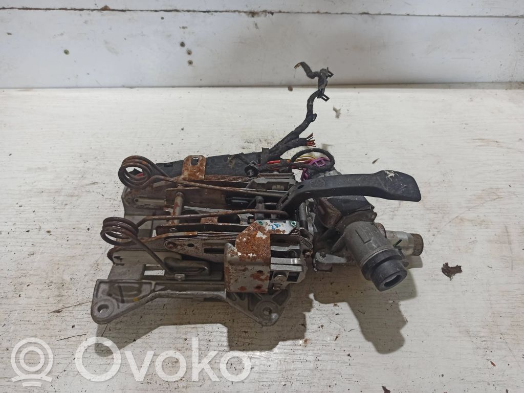Audi A4 S4 B7 8E 8H Eje de la columna de dirección 