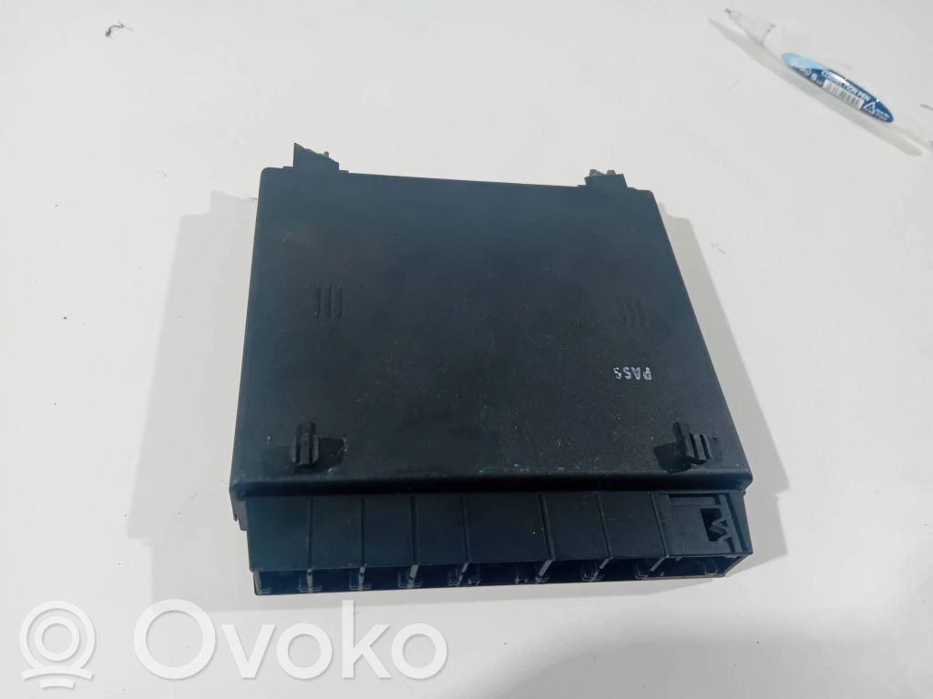 BMW 5 E60 E61 Istuimen säädön moduuli 