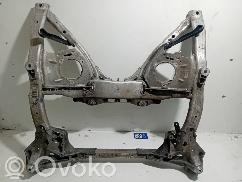 BMW 7 G11 G12 Rama pomocnicza przednia 
