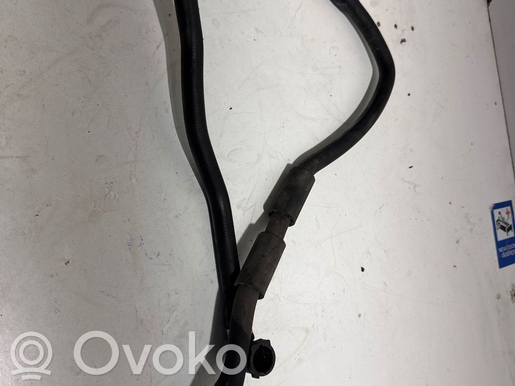 BMW 3 F30 F35 F31 Conductă/furtun lichid de răcire motor 
