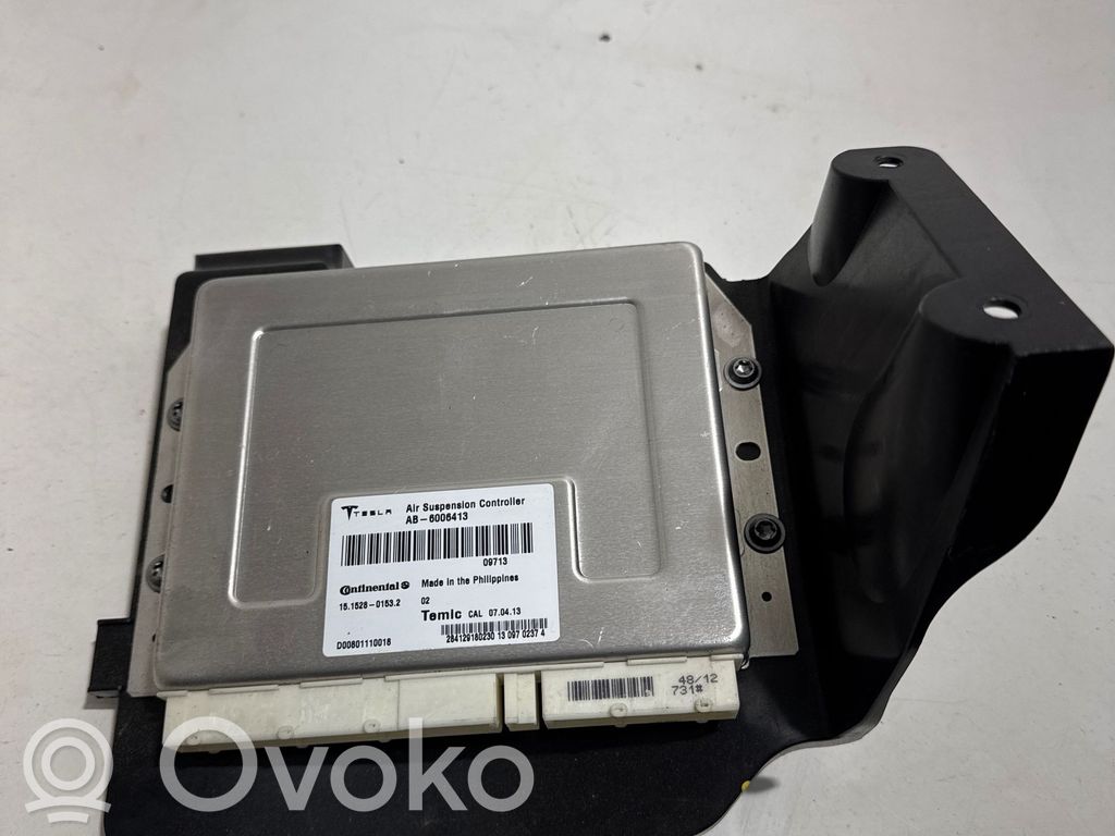 Tesla Model S Módulo de control de la suspensión neumática (trasera) 