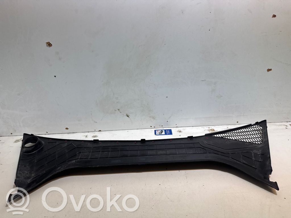 Tesla Model S Wiper trim 