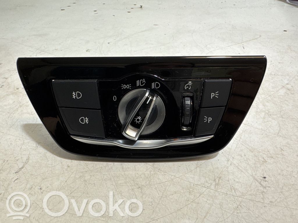 BMW 5 G30 G31 G38 Comutator lumini 