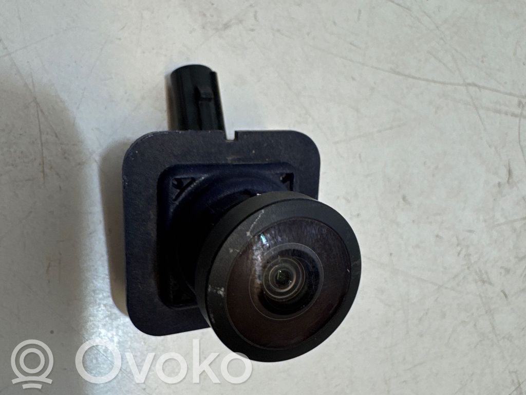 Reversing camera   68144068AD,SN51668,10233159121