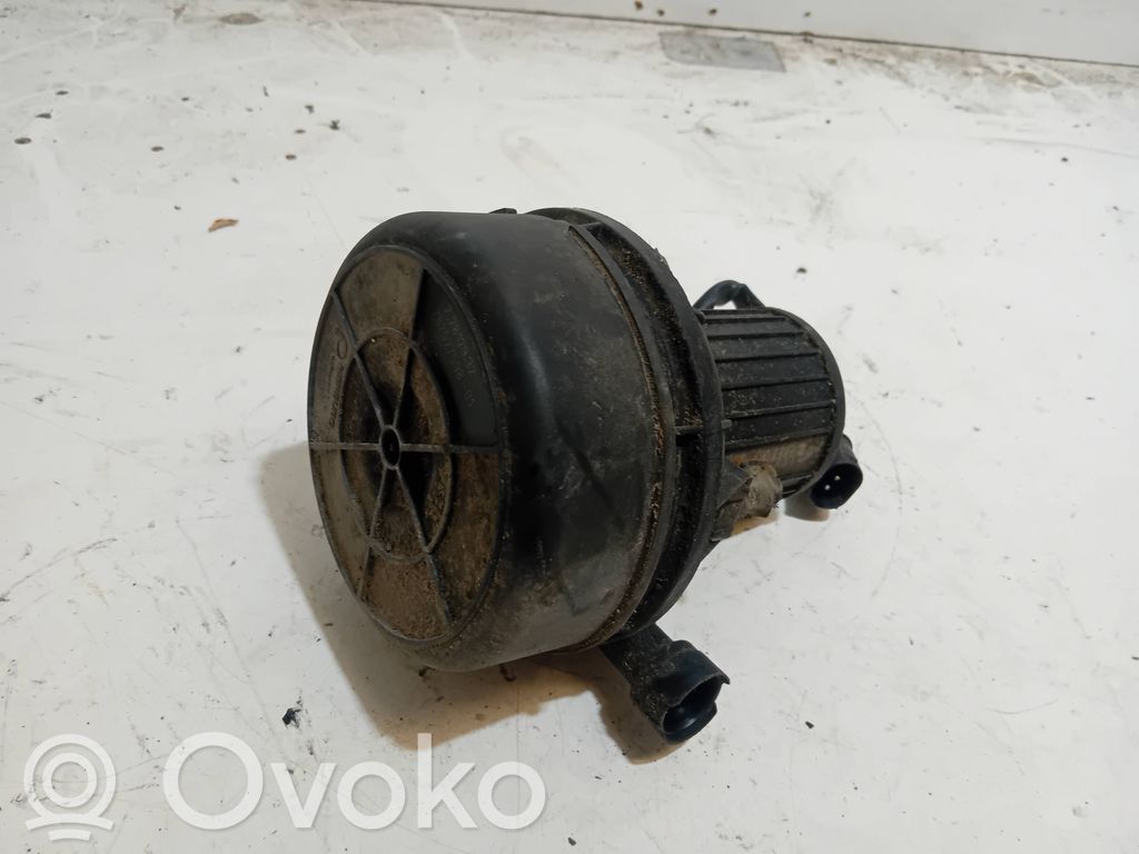 Sekundärluftpumpe   7527598