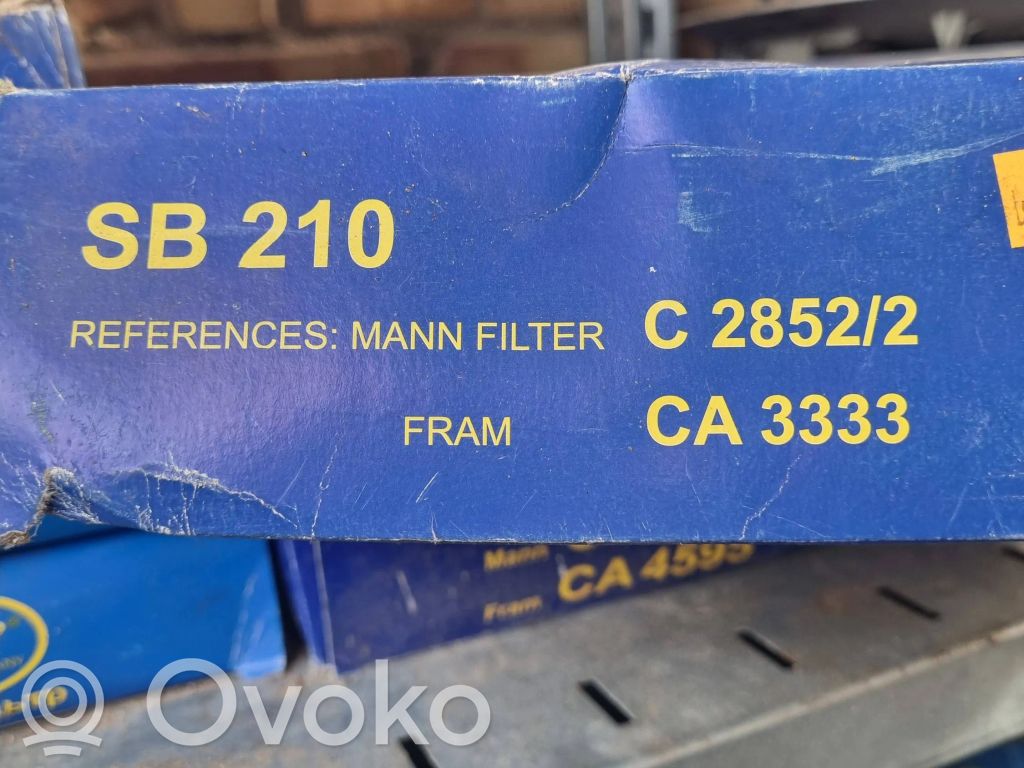 Audi 100 S4 C4 Filtr powietrza 