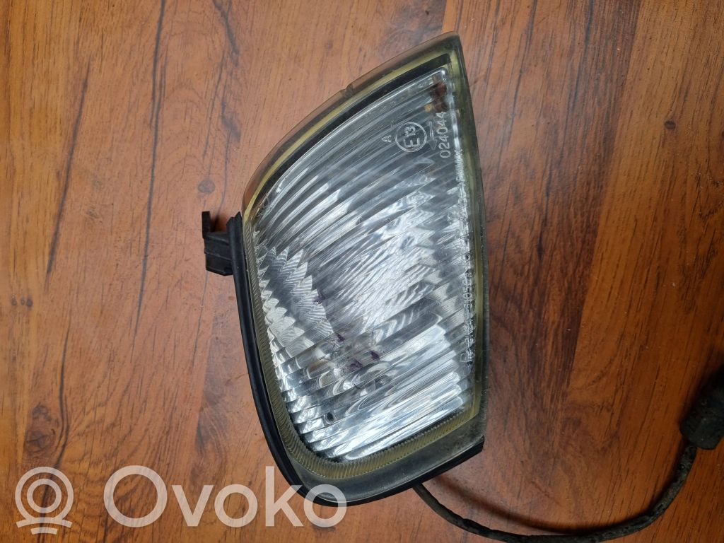 KIA Sephia Front indicator light 