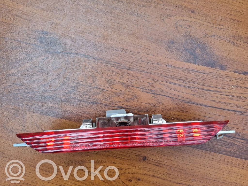 Lexus RX 300 Third/center stoplight 