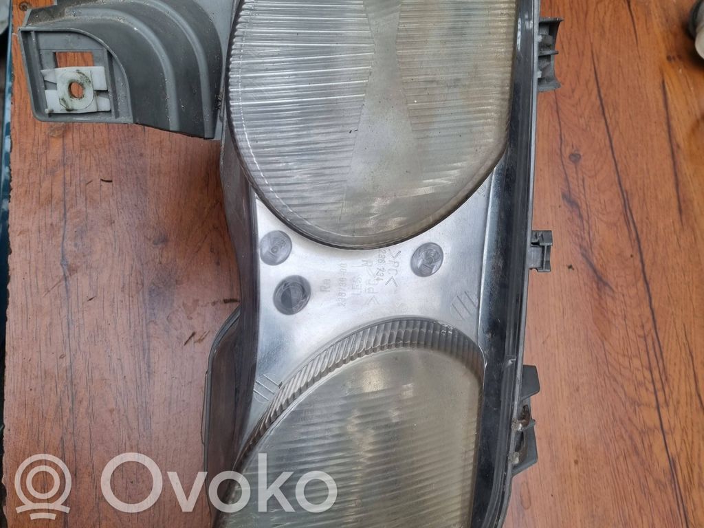 Headlight/headlamp   23673200
