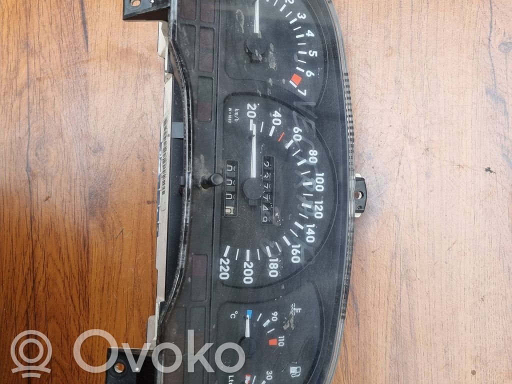 Opel Vectra A Speedometer (instrument cluster) 
