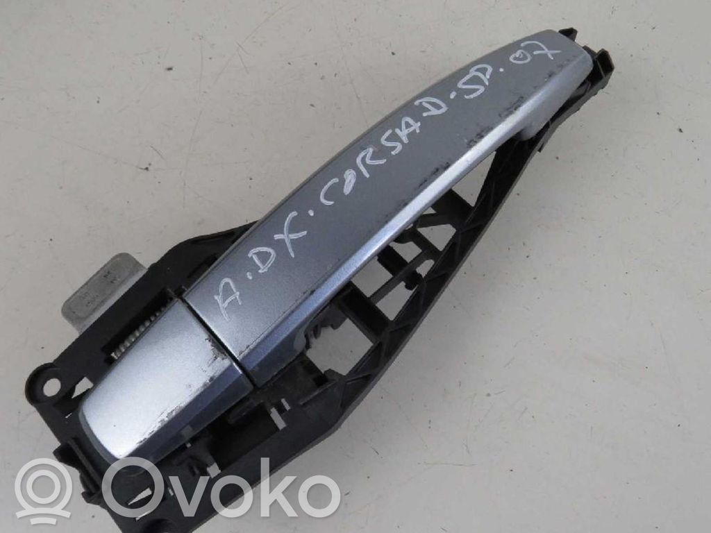 Opel Vivaro Klamka zewnętrzna drzwi przednich 