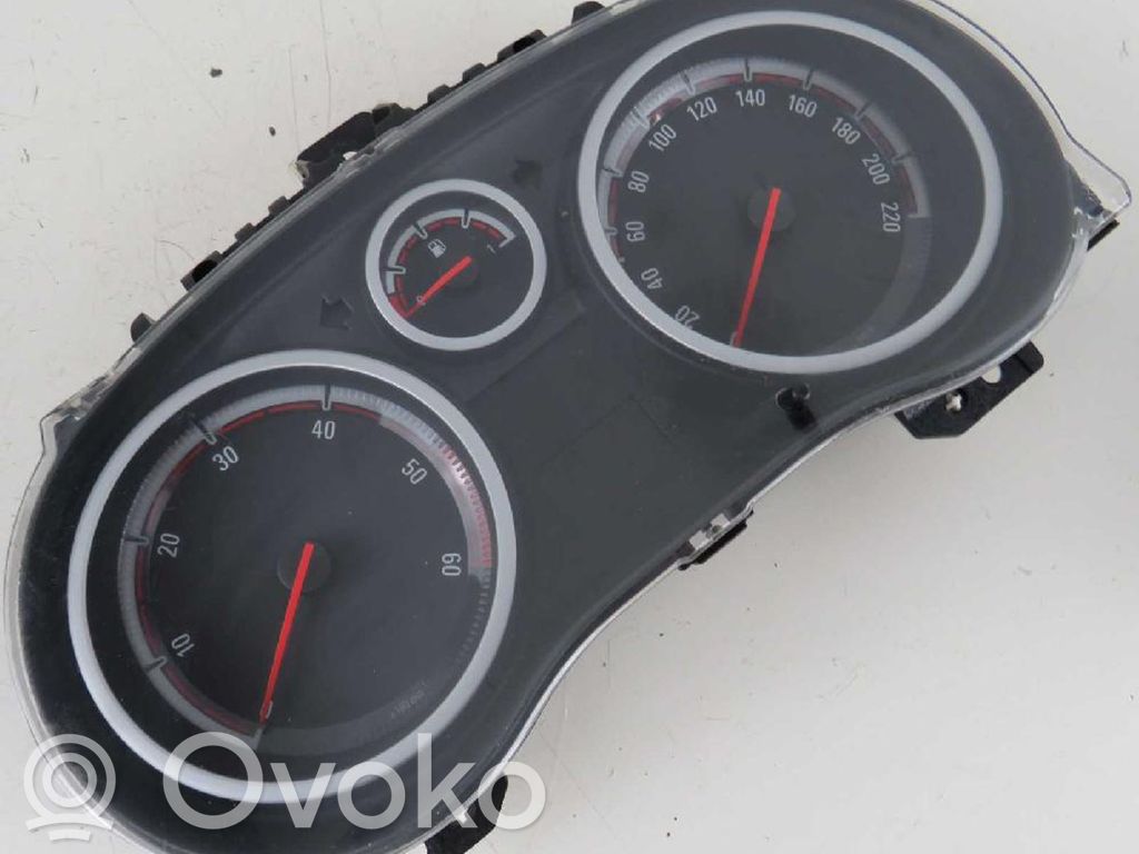 Opel Vivaro Speedometer (instrument cluster) 
