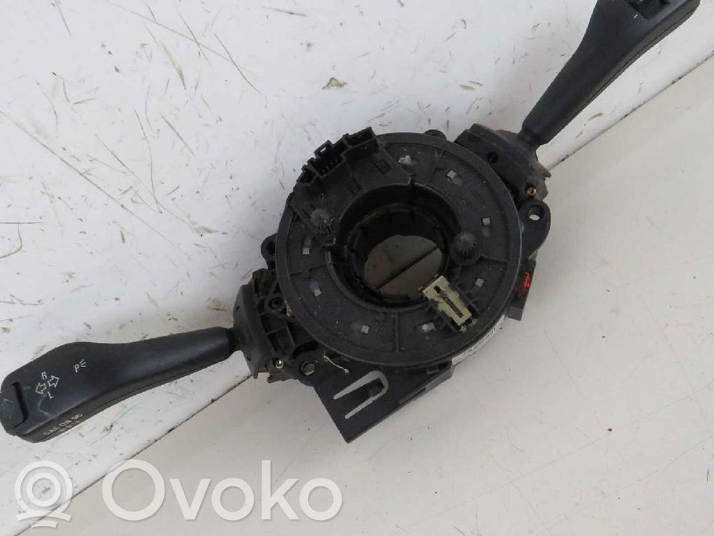 Lichtschalter   83764439I