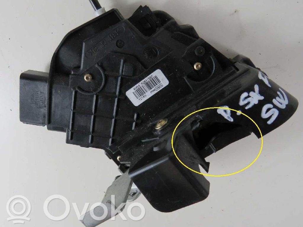 Ford Focus Aizmugurē slēdzene 