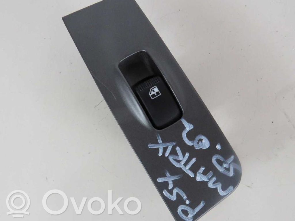 Hyundai Matrix Electric window control switch 