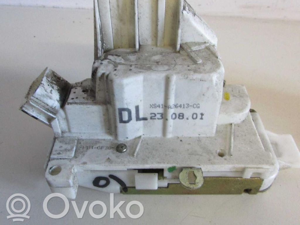 Ford Mondeo Mk III Cerradura de puerta trasera 