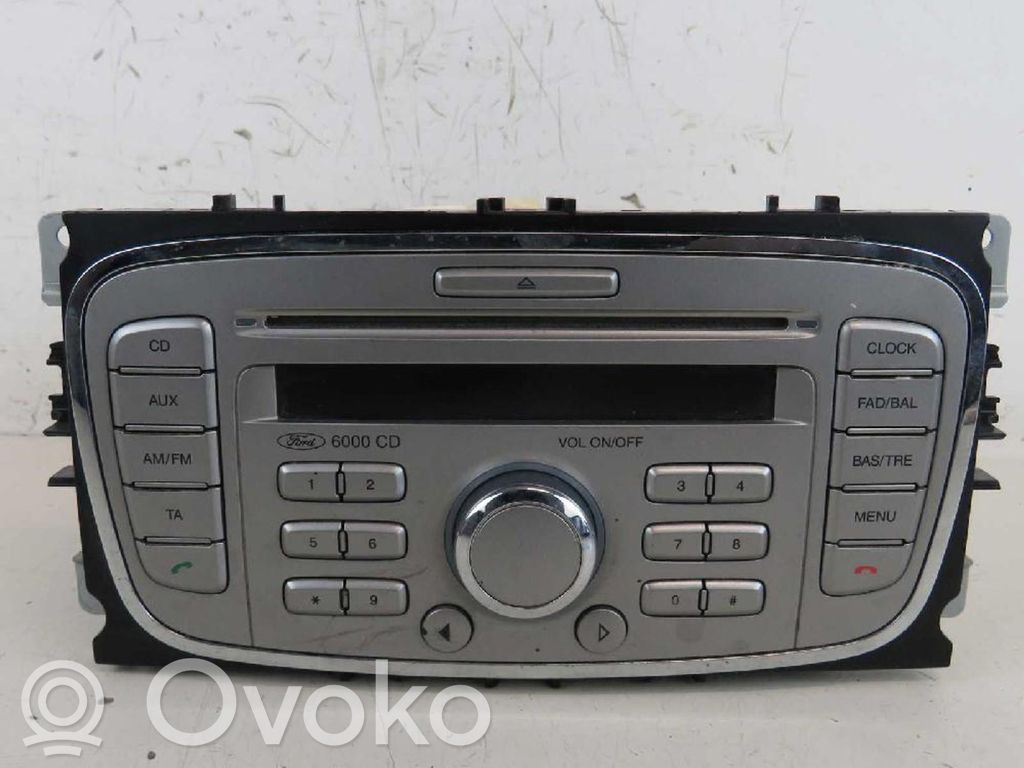 Ford Focus Unidad delantera de radio/CD/DVD/GPS 