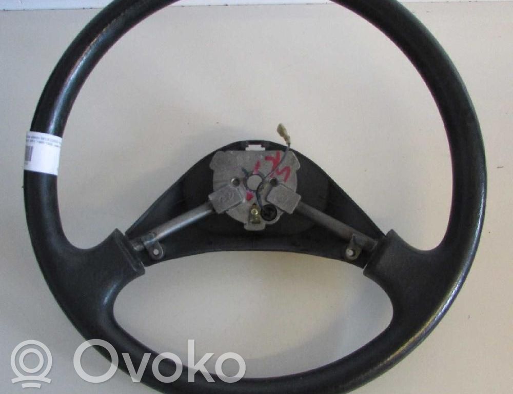 Hyundai Accent Ohjauspyörä 