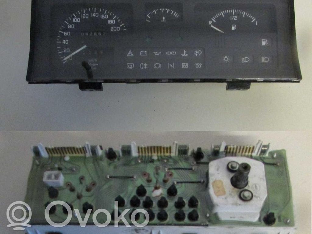 Renault Clio I Speedometer (instrument cluster) 